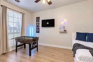 1124 Disraeli Cir, Pflugerville, TX 78660 - Photo 12
