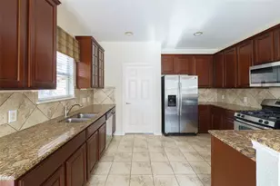 8528 Harrier Dr, Austin, TX 78729 - Photo 4