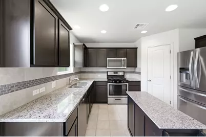 714 Stampede Road, San Marcos, TX 78666 - Photo 6