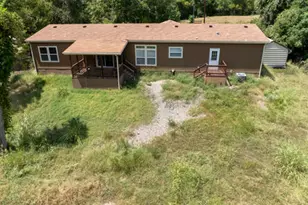 248 Wilbarger Creek Dr, Elgin, TX 78621 - Photo 28