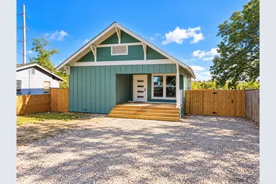 608 E Pecan Street, Taylor, TX 76574 - Photo 2