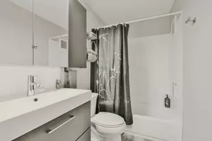 2302 East Side Dr, Austin, TX 78704 - Photo 4