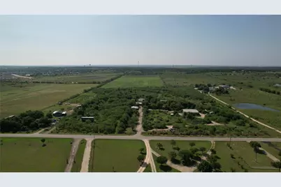 6144 Turnersville Road, Creedmoor, TX 78610 - Photo 12