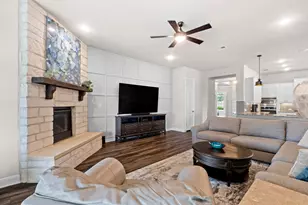 1329 Siena Sunset Rd, Leander, TX 78641 - Photo 4