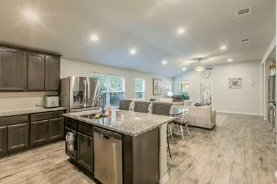 4202 Glendale Lane, Lago Vista, TX 78645 - Photo 6