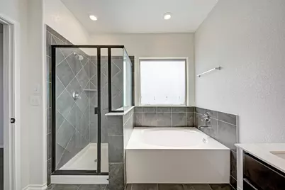 18600 Golden Eagle Way, Elgin, TX 78621 - Photo 24