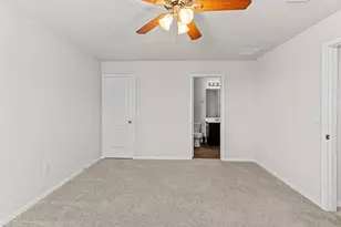 14001 Heywood Dr, Pflugerville, TX 78660 - Photo 36