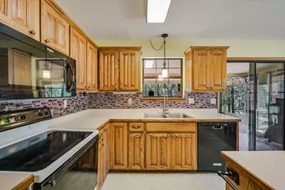 611 Mountain Crest Drive, Wimberley, TX 78676 - Photo 8