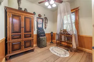 136 Red Fox Ln, Bastrop, TX 78602 - Photo 20