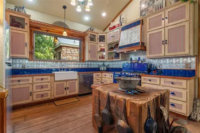 136 Red Fox Lane, Bastrop, TX 78602 - Photo 10