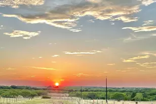 1096 Co Rd 447, Waelder, TX 78959 - Photo 2