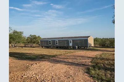 1096 County Road 447, Waelder, TX 78959 - Photo 16