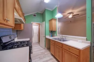 14507 Oliphant St, Austin, TX 78725 - Photo 10