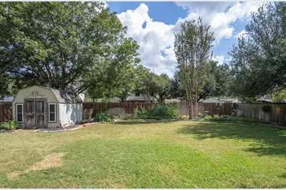 405 Reinhardt Boulevard, Georgetown, TX 78626 - Photo 4