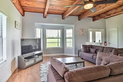 15805 Richards Drive, Del Valle, TX 78617 - Photo 8