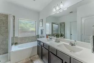 188 Shale Cir, Buda, TX 78610 - Photo 14