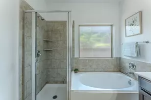 188 Shale Cir, Buda, TX 78610 - Photo 12