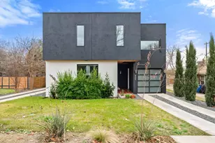 4717 Mt Vernon Dr, Austin, TX 78745 - Photo 2