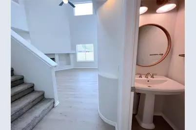 9622 Woodvale Drive, Austin, TX 78729 - Photo 24