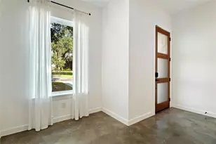 18205 Fair Ln, Jonestown, TX 78645 - Photo 4