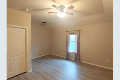 1601 Lions Den, Leander, TX 78641 - Photo 20