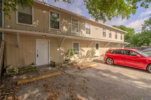 1308 S Pine St, Georgetown, TX 78626 - Photo 2
