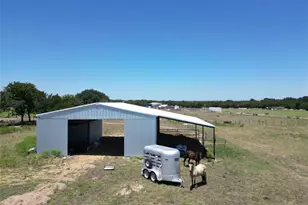 640 Co Rd 226, Florence, TX 76527 - Photo 2