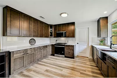 3802 Hawkshead Drive, Austin, TX 78727 - Photo 16