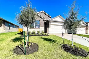 467 Evergreen Sumac Loop, Kyle, TX 78640 - Photo 2