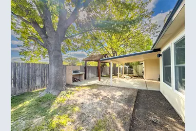 157 Meadowlark Circle, Georgetown, TX 78626 - Photo 18