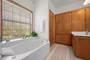 604 Rainbow Cove, West Lake Hills, TX 78746 - Photo 14