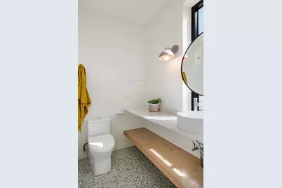 2112 Lawnmont Avenue, Austin, TX 78756 - Photo 26