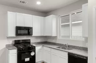 3043 Winding Creek Rd, Kyle, TX 78640 - Photo 12