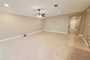 3304 De Torres Cir, Round Rock, TX 78665 - Photo 2