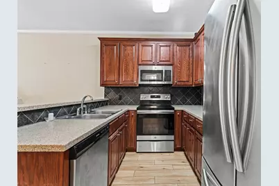 2101 S 7th Street, Waco, TX 76706 - Photo 18