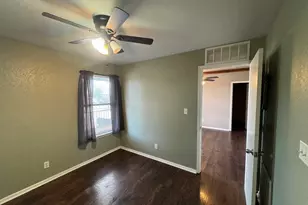 1624 Aquarena Springs Dr, San Marcos, TX 78666 - Photo 14