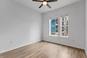 1900 Barton Springs Rd, Austin, TX 78704 - Photo 14