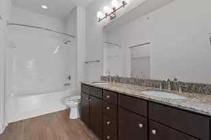 1900 Barton Springs Rd, Austin, TX 78704 - Photo 16