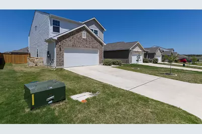409 Line Of Fire Way, Jarrell, TX 76537 - Photo 2