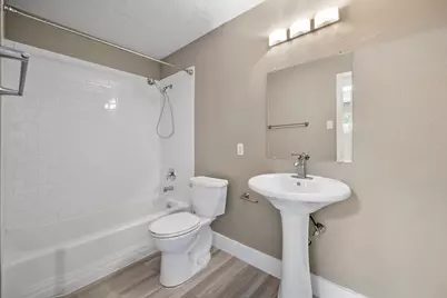 2303 East Side Drive #109, Austin, TX 78704 - Photo 16