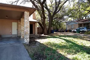 907 B Sirocco Dr, Austin, TX 78745 - Photo 2