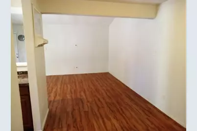 907 B Sirocco Drive, Austin, TX 78745 - Photo 16