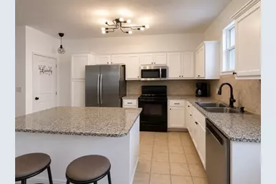 402 Crater Lake Drive, Pflugerville, TX 78660 - Photo 6