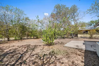 1304 Lily Terrace, Austin, TX 78741 - Photo 6