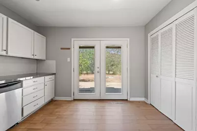 1304 Lily Terrace, Austin, TX 78741 - Photo 12