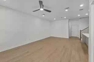 1280 E Main St, Round Rock, TX 78664 - Photo 8