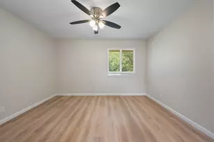 1100 Red Cliff Dr, Austin, TX 78758 - Photo 24