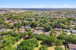 1100 Red Cliff Dr, Austin, TX 78758 - Photo 8