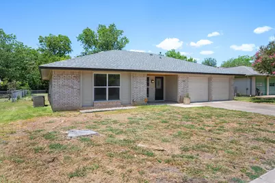 1100 Red Cliff Drive, Austin, TX 78758 - Photo 4