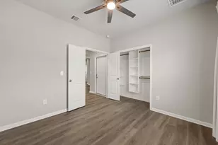 121 Shiner Ln, Georgetown, TX 78626 - Photo 24